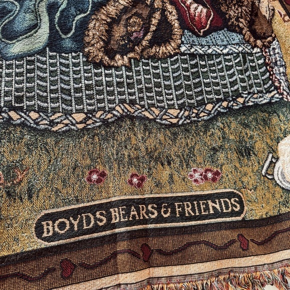 VINTAGE DEAD STOCK ๐ Boyds Bears & Friends Tapestry Blanket - Picture 8 of 8